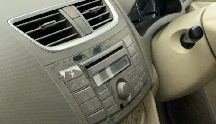 2014 Maruti Ertiga VXI CNG, CNG, Manual, 60,962 km, Infotainment system - Music system not functional