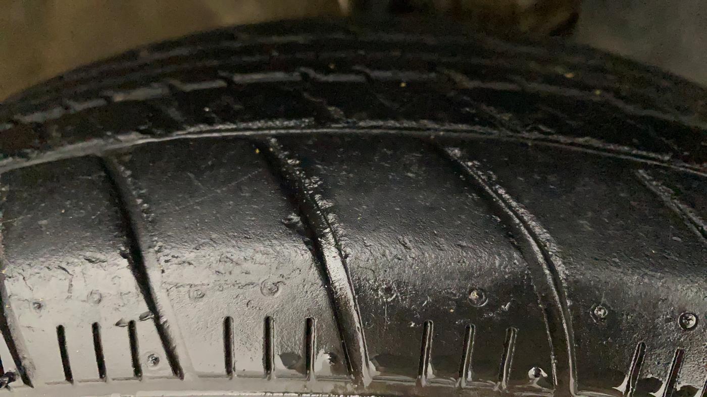 2019 Maruti New Wagon-R LXI CNG (O) 1.0, CNG, Manual, 49,189 km, Right Front Tyre Tread