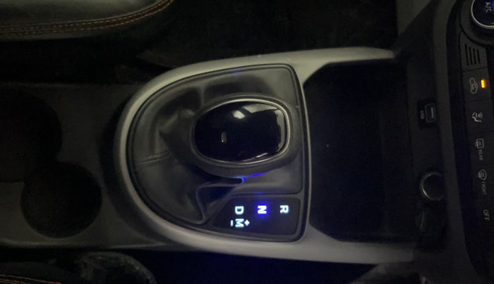 2021 Hyundai GRAND I10 NIOS SPORTZ AMT 1.2 KAPPA VTVT, Petrol, Automatic, 62,610 km, Gear Lever