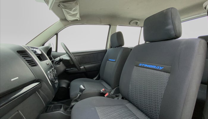 2013 Maruti Wagon R Stingray LXI, Petrol, Manual, 58,662 km, Right Side Front Door Cabin