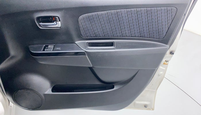 2013 Maruti Wagon R Stingray LXI, Petrol, Manual, 58,662 km, Driver Side Door Panels Control