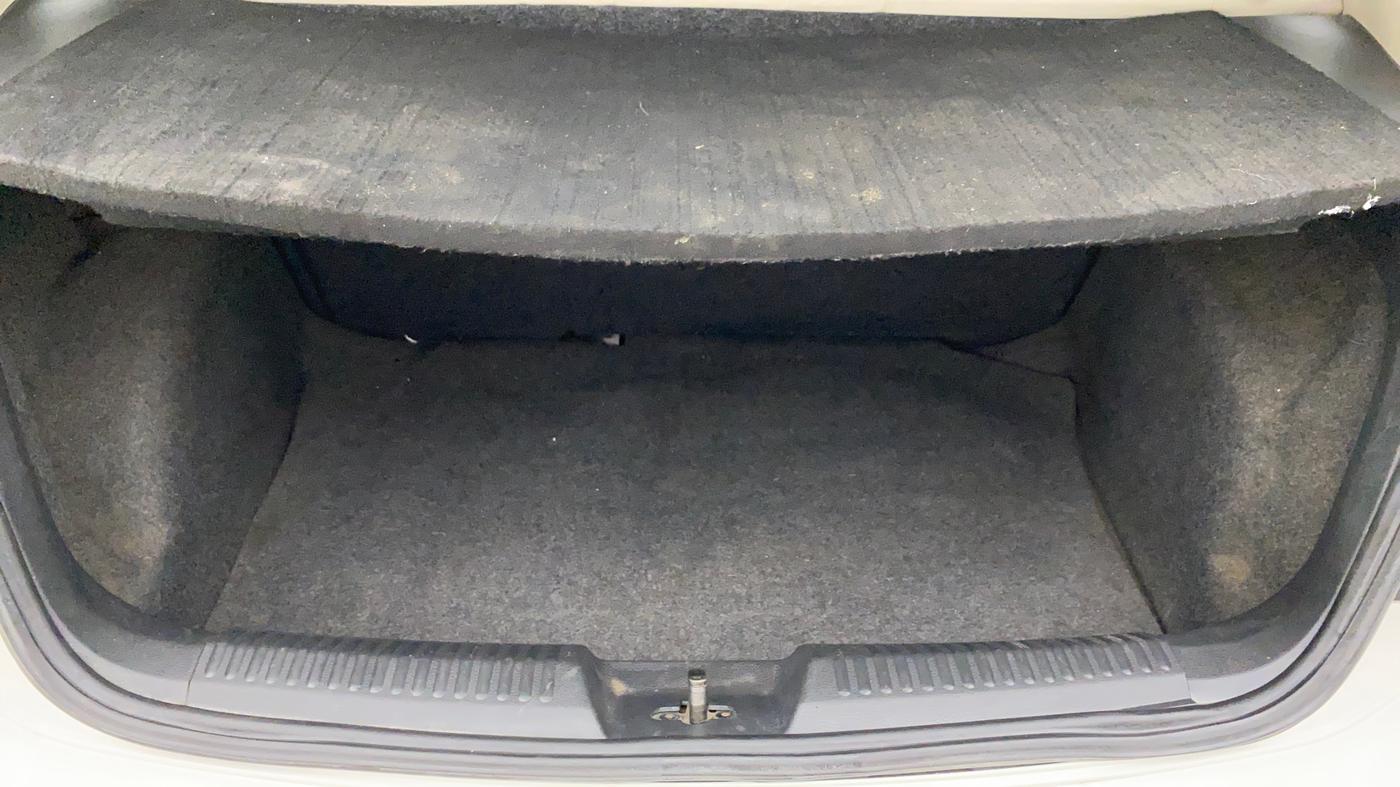 2010 Volkswagen Polo TRENDLINE 1.2L PETROL, Petrol, Manual, 1,02,504 km, Boot Inside