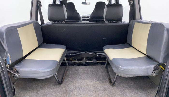 2011 Maruti Eeco 5 STR, Petrol, Manual, 1,08,772 km, Third Seat Row ( optional )