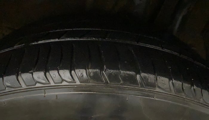 2021 KIA SONET HTX 1.0 IMT, Petrol, Manual, 77,311 km, Left Rear Tyre Tread