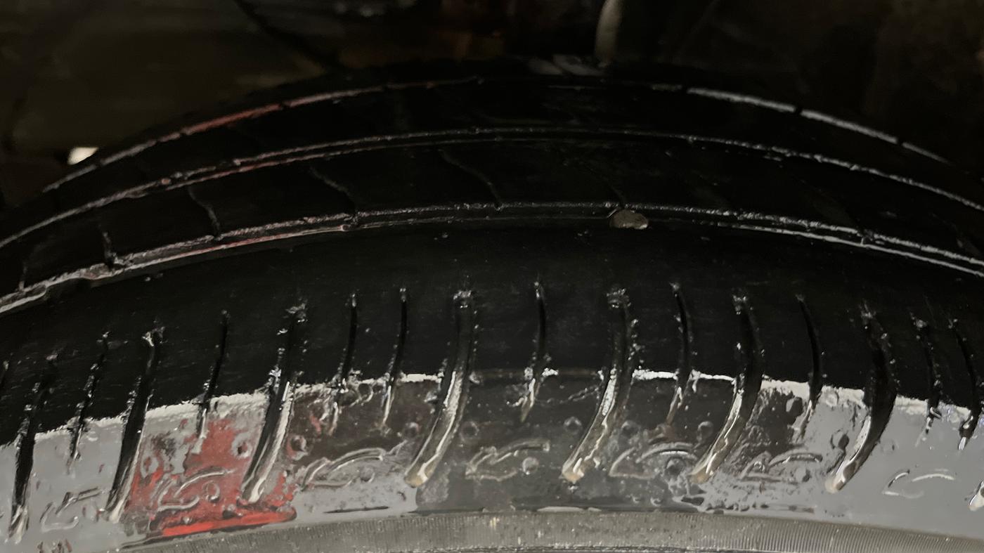 2021 Maruti Baleno DELTA PETROL 1.2, Petrol, Manual, 41,795 km, Left Front Tyre Tread