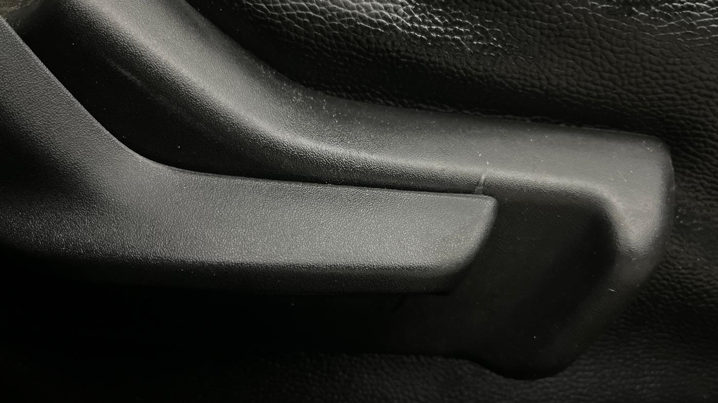 2021 Maruti Baleno DELTA PETROL 1.2, Petrol, Manual, 41,795 km, Driver Side Adjustment Panel