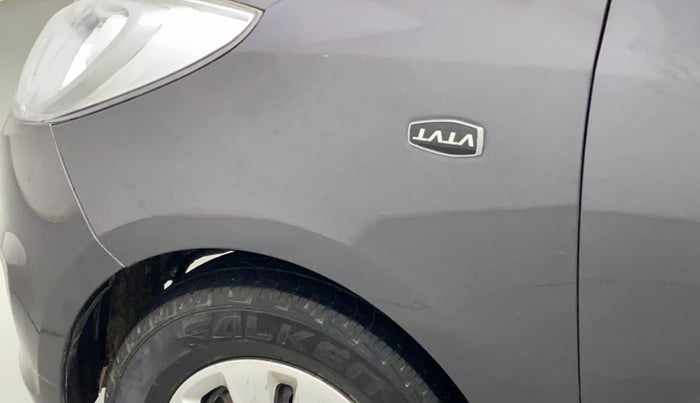 2011 Hyundai i10 MAGNA 1.2, Petrol, Manual, 1,20,084 km, Left fender - Minor scratches