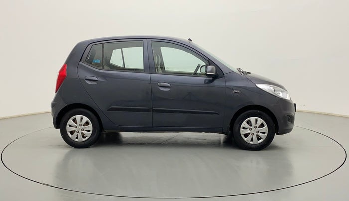 2011 Hyundai i10 MAGNA 1.2, Petrol, Manual, 1,20,084 km, Right Side View