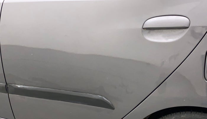 2011 Hyundai i10 MAGNA 1.2, Petrol, Manual, 1,20,084 km, Rear left door - Minor scratches