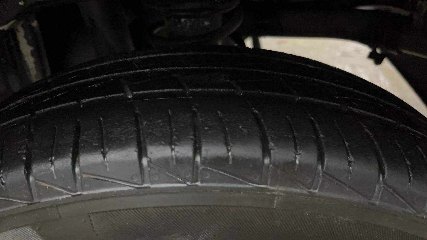 2022 Maruti Alto LXI O, Petrol, Manual, 25,849 km, Left Rear Tyre Tread