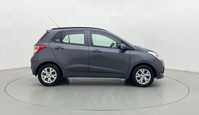 2016 Hyundai Grand i10 SPORTZ 1.2 KAPPA VTVT, Petrol, Manual, 43,566 km, Right Side View