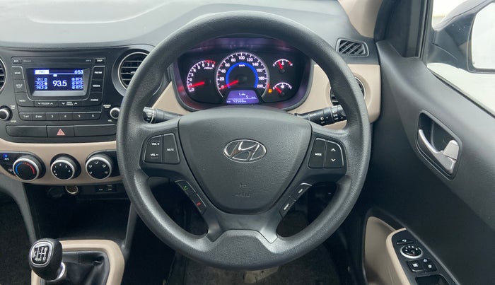 2016 Hyundai Grand i10 SPORTZ 1.2 KAPPA VTVT, Petrol, Manual, 43,566 km, Steering Wheel Close Up