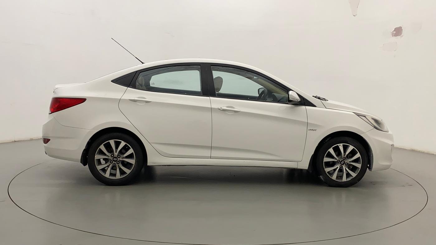2014 Hyundai Verna FLUIDIC 1.6 VTVT SX, Petrol, Manual, 56,918 km, Right Side