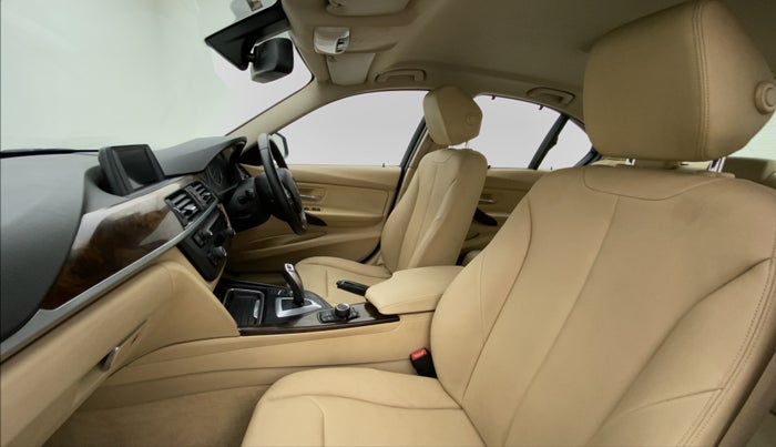 2015 BMW 3 Series 320D, Diesel, Automatic, 34,232 km, Right Side Front Door Cabin