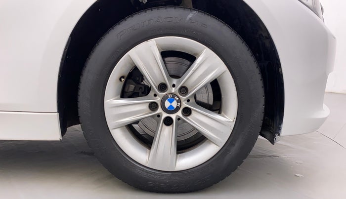 2015 BMW 3 Series 320D, Diesel, Automatic, 34,232 km, Right Front Wheel
