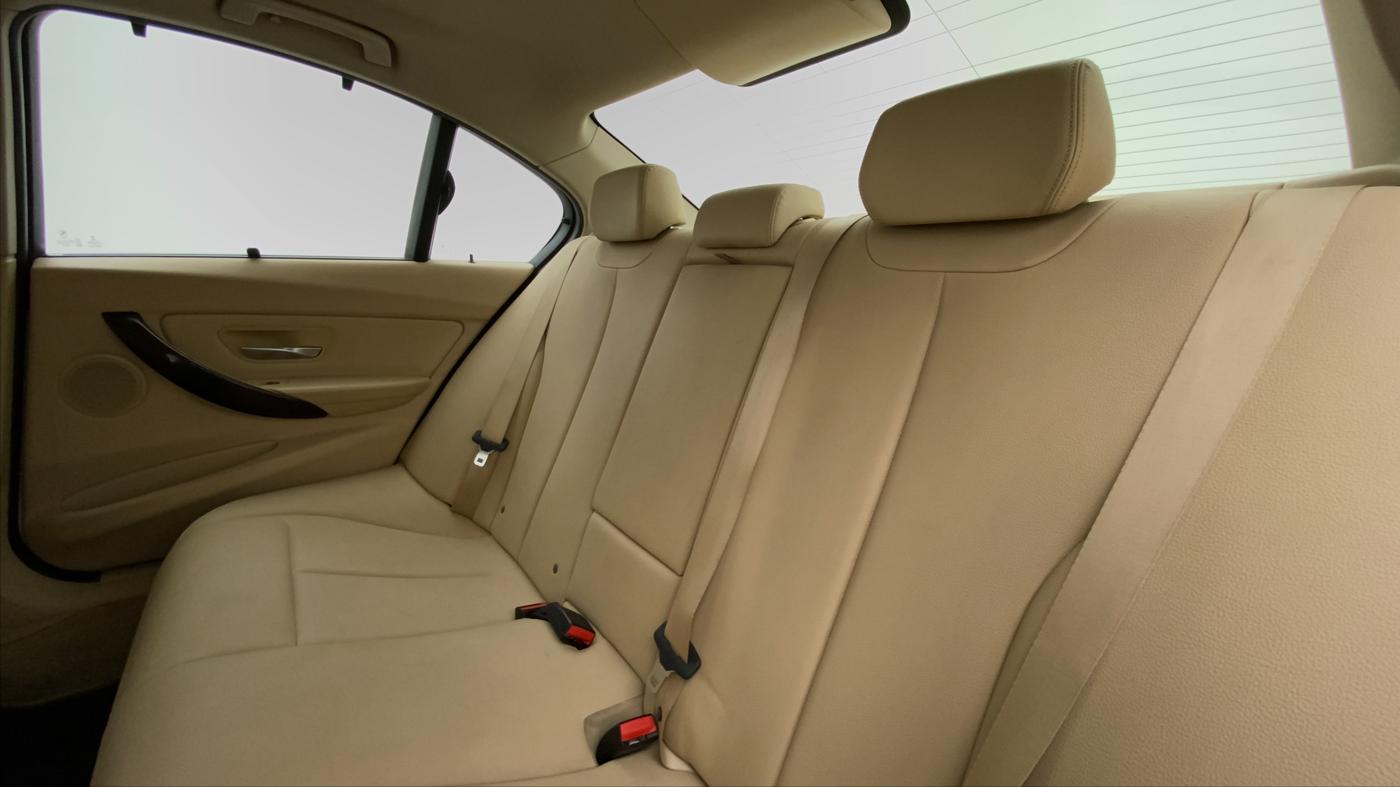 2015 BMW 3 Series 320D, Diesel, Automatic, 34,232 km, Right Side Rear Door Cabin