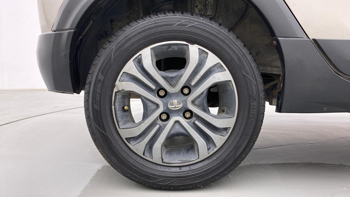 2019 Tata TIAGO NRG PETROL, Petrol, Manual, 45,262 km, Right Rear Wheel