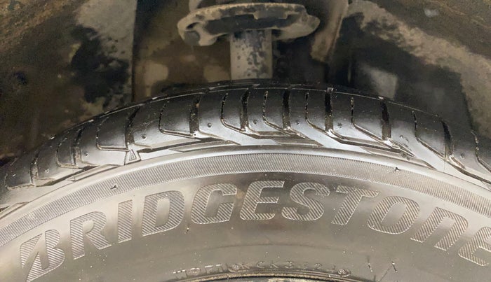 2019 Tata NEXON XZA PLUS PETROL, Petrol, Automatic, 98,186 km, Right Front Tyre Tread