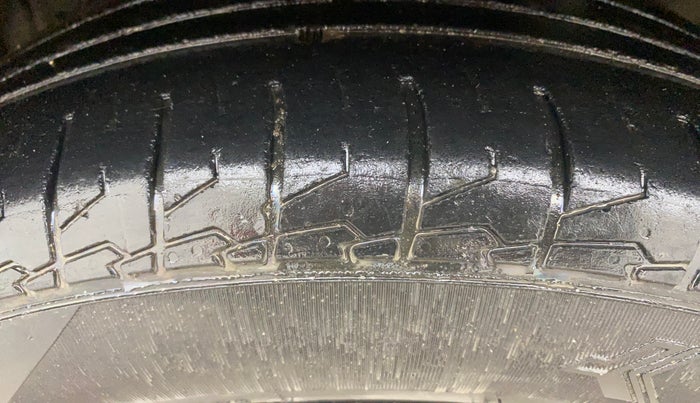 2020 Maruti S Cross ALPHA 1.5, Petrol, Manual, 47,280 km, Left Front Tyre Tread