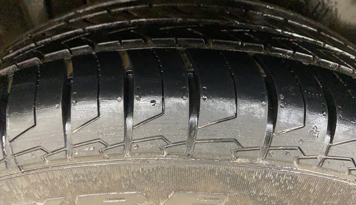 2020 Maruti S Cross ALPHA 1.5, Petrol, Manual, 47,280 km, Right Rear Tyre Tread