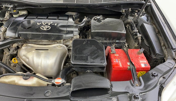 2012 Toyota Camry 2.5L AT, Petrol, Automatic, 1,07,423 km, Engine View - Left
