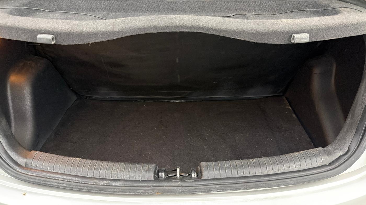 2017 Hyundai Grand i10 ASTA 1.2 KAPPA VTVT, Petrol, Manual, 46,704 km, Boot Inside