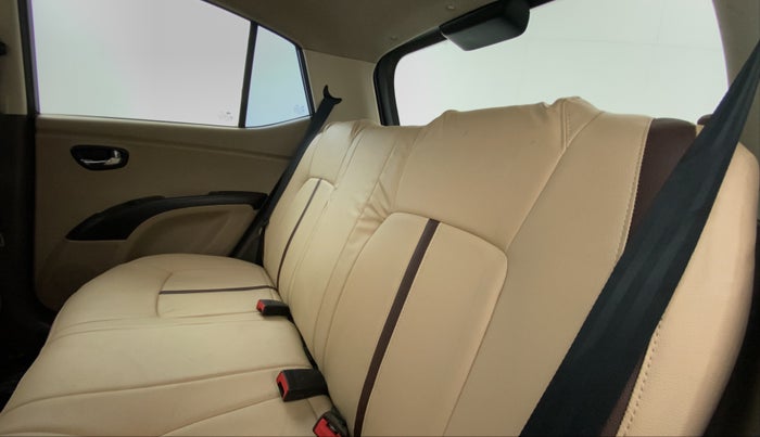 2011 Hyundai i10 MAGNA 1.2 KAPPA2, Petrol, Manual, 74,278 km, Right Side Door Cabin View