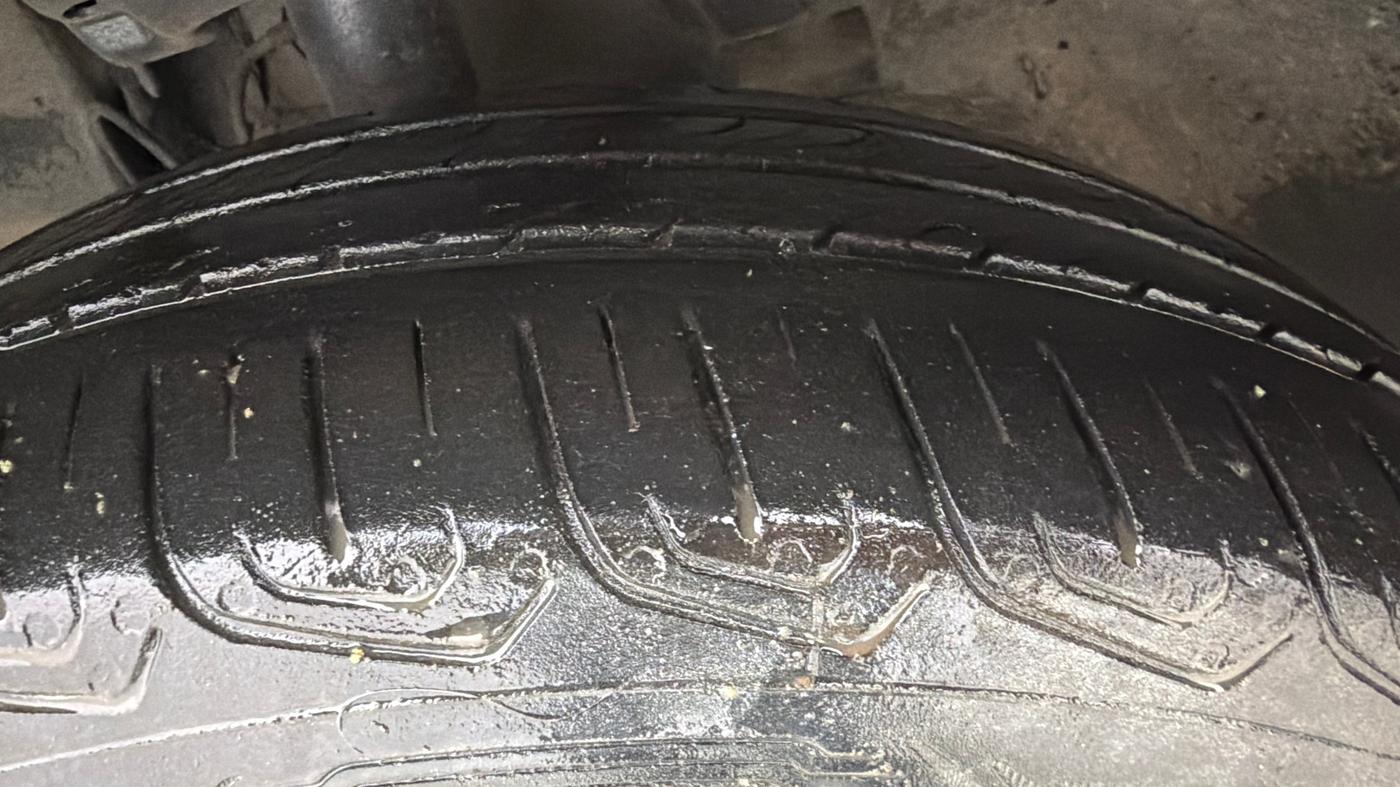 2022 Tata TIGOR XZ PLUS CNG, CNG, Manual, 46,729 km, Left Front Tyre Tread