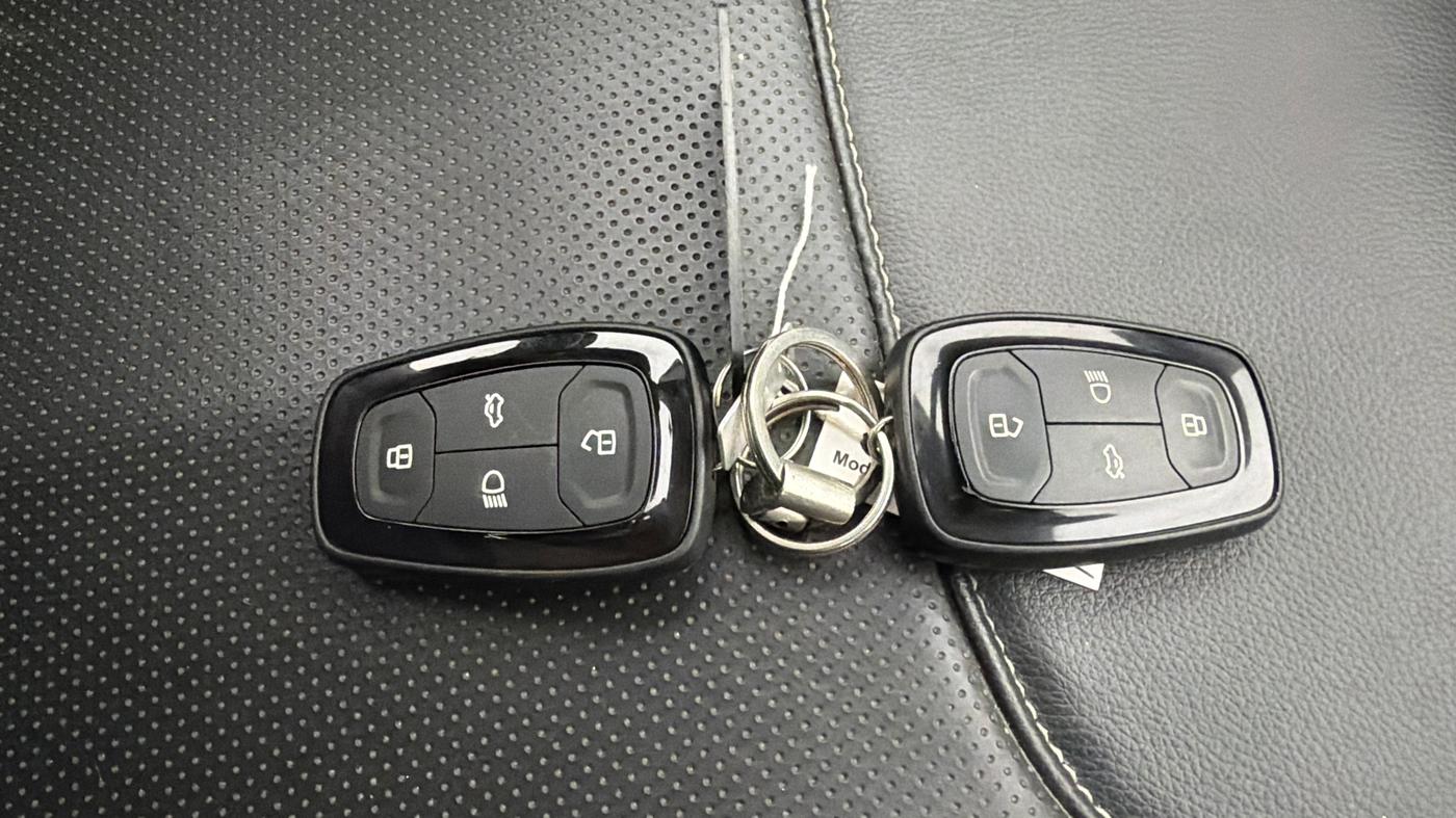 2022 Tata TIGOR XZ PLUS CNG, CNG, Manual, 46,729 km, Key Close Up