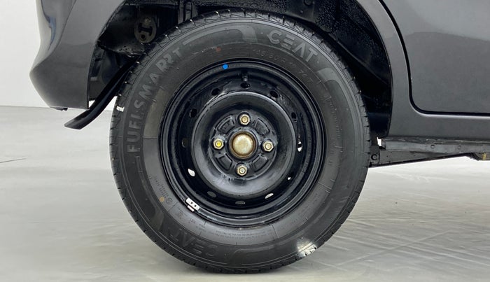 2021 Maruti Alto LXI, Petrol, Manual, 12,229 km, Right Rear Wheel
