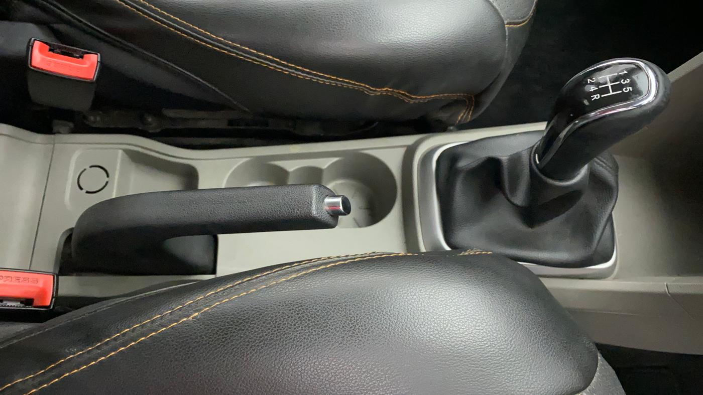 2016 Tata Tiago XZ PETROL, Petrol, Manual, 42,772 km, Gear Lever