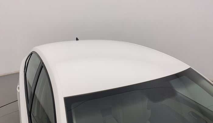 2013 Volkswagen Vento HIGHLINE 1.6 MPI, Petrol, Manual, 36,982 km, Roof