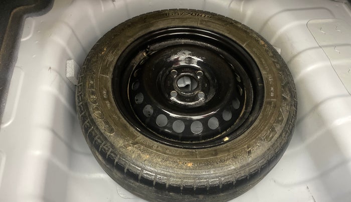 2015 Hyundai Xcent S (O) 1.2, Petrol, Manual, 1,25,322 km, Spare Tyre