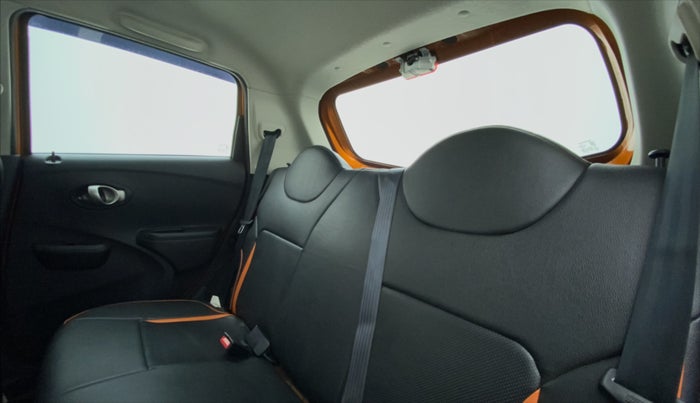 2018 Datsun Go T, Petrol, Manual, 34,676 km, Right Side Rear Door Cabin