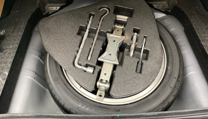 2020 Honda Civic 1.8L I-VTEC ZX CVT, Petrol, Automatic, 43,091 km, Spare Tyre