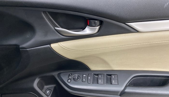 2020 Honda Civic 1.8L I-VTEC ZX CVT, Petrol, Automatic, 43,091 km, Driver Side Door Panels Control