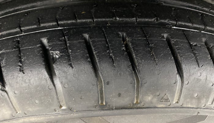 2022 Tata PUNCH ADVENTURE MT, Petrol, Manual, 22,486 km, Left Front Tyre Tread