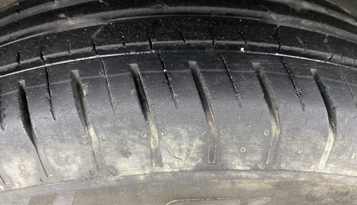 2022 Tata PUNCH ADVENTURE MT, Petrol, Manual, 22,486 km, Right Rear Tyre Tread