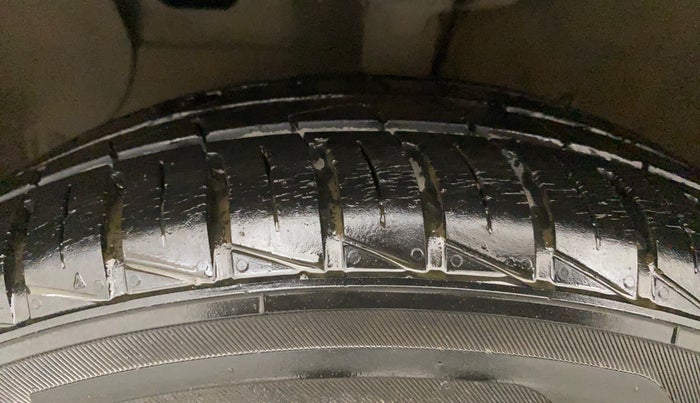 2019 Hyundai GRAND I10 NIOS SPORTZ 1.2 KAPPA VTVT, Petrol, Manual, 4,433 km, Left Front Tyre Tread