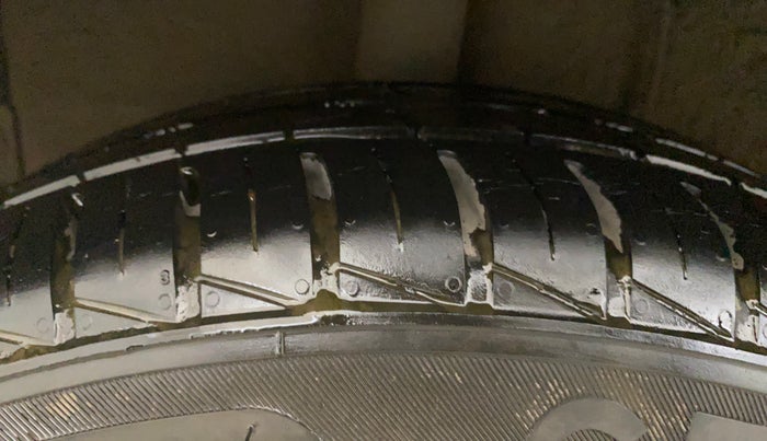 2019 Hyundai GRAND I10 NIOS SPORTZ 1.2 KAPPA VTVT, Petrol, Manual, 4,433 km, Right Rear Tyre Tread