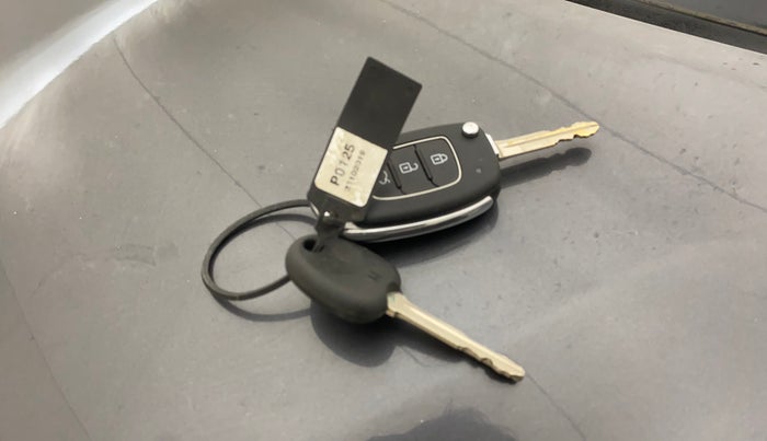 2019 Hyundai GRAND I10 NIOS SPORTZ 1.2 KAPPA VTVT, Petrol, Manual, 4,433 km, Key Close Up