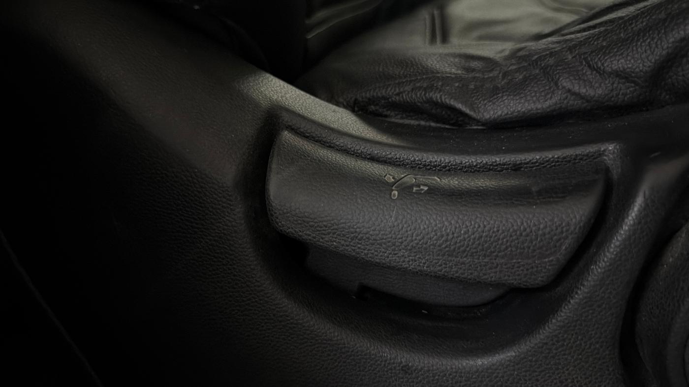 2019 Hyundai Creta SX SPORTS EDITION 1.6 DIESEL, Diesel, Manual, 81,719 km, Driver Side Adjustment Panel