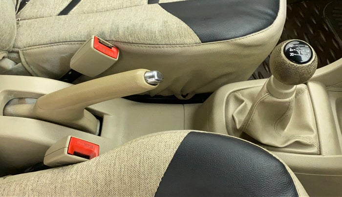 2013 Maruti Swift Dzire VXI, Petrol, Manual, 48,669 km, Gear Lever