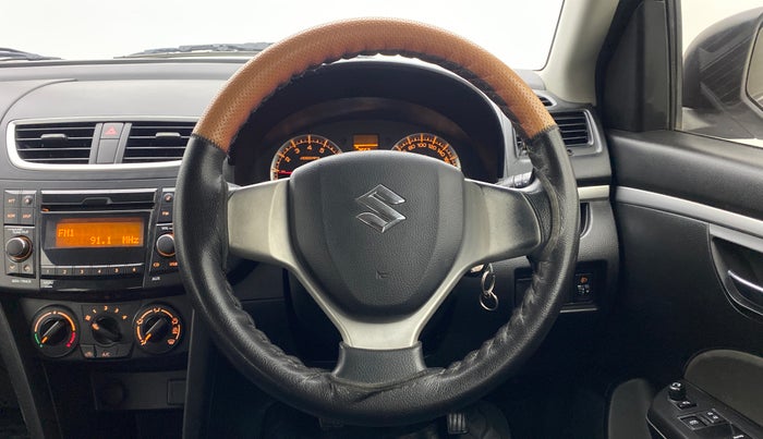 2015 Maruti Swift VXI D, Petrol, Manual, 41,053 km, Steering Wheel Close Up