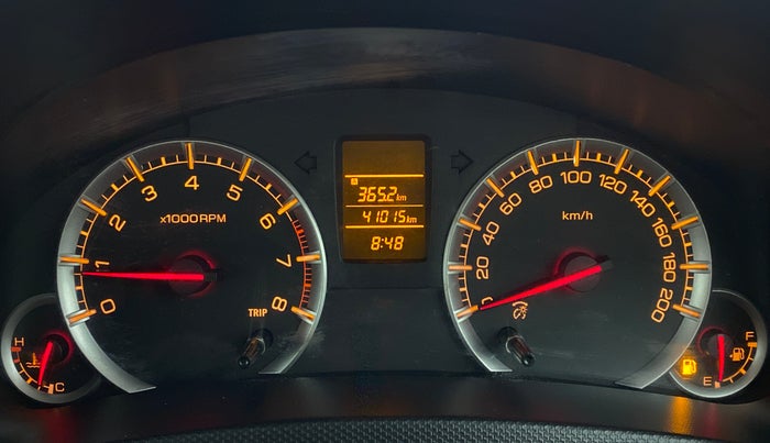 2015 Maruti Swift VXI D, Petrol, Manual, 41,053 km, Odometer Image