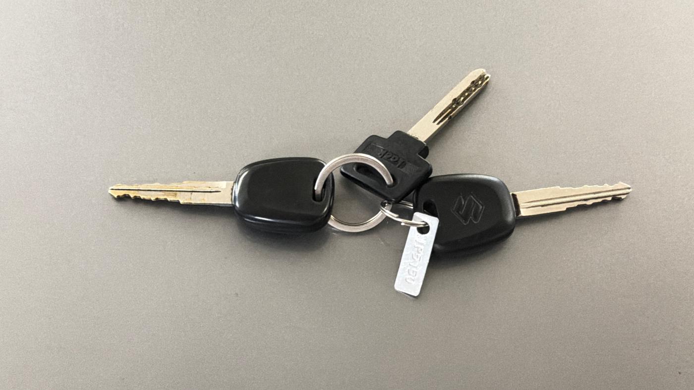2017 Maruti Baleno SIGMA PETROL 1.2, Petrol, Manual, 47,069 km, Key Close Up