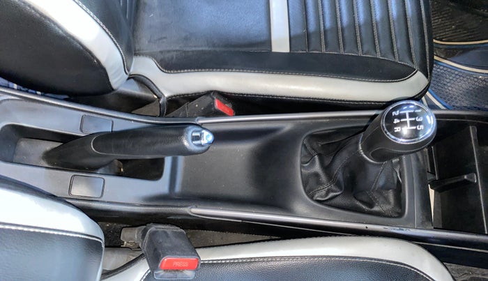 2019 Maruti Baleno DELTA PETROL 1.2, CNG, Manual, 83,984 km, Gear Lever