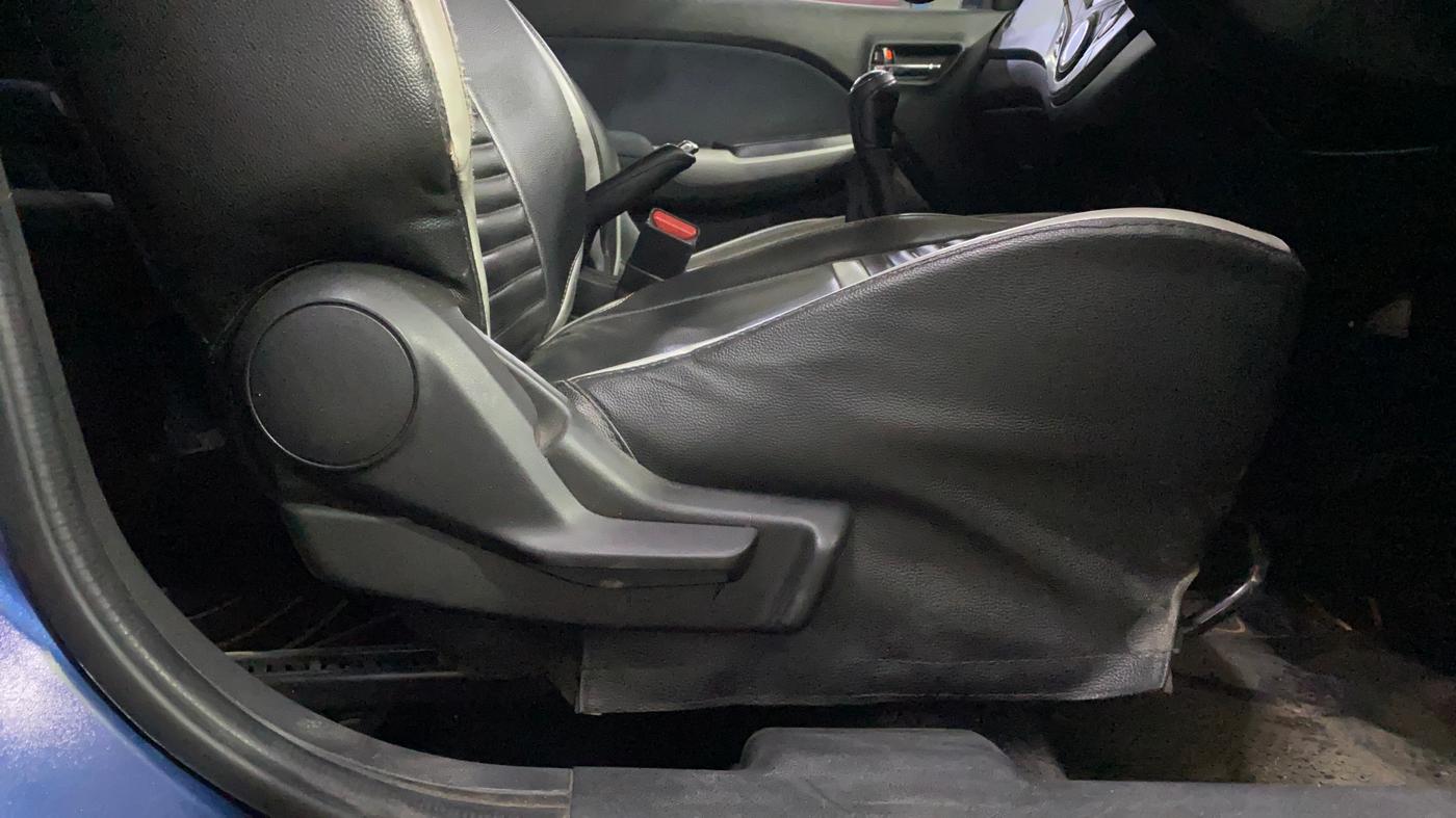 2019 Maruti Baleno DELTA PETROL 1.2, CNG, Manual, 83,984 km, Driver Side Adjustment Panel