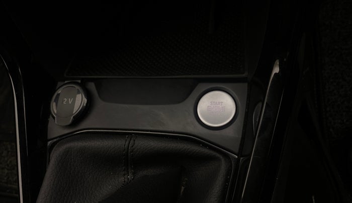 2025 Volkswagen TAIGUN GT Line 1.0L TSI MT, Petrol, Manual, 14,351 km, Keyless Start/ Stop Button