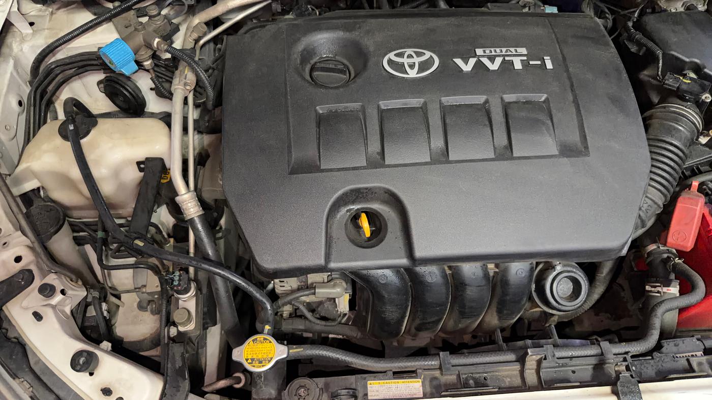 2014 Toyota Corolla Altis JS PETROL, CNG, Manual, 84,018 km, Engine View - Right